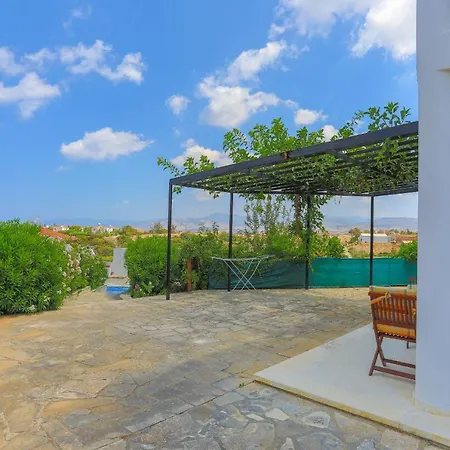 Aphrodite Finiki Villa *