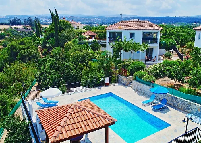Aphrodite Finiki Villa *