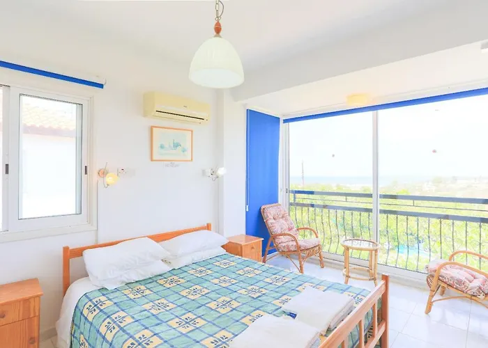 Villa Aphrodite Finiki Polis