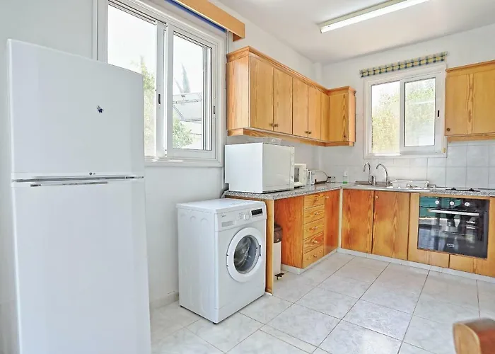 Villa Aphrodite Finiki Polis